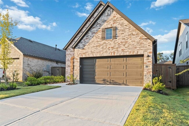 property at 7334 Lake Arrowhead Ln