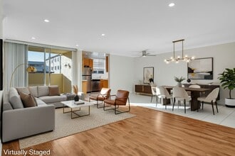 Palm Beverly Apartments in Beverly Hills, CA - Foto de edificio - Building Photo