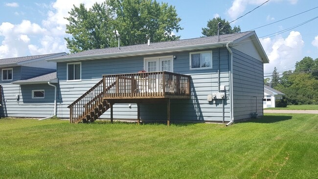 2023 Alton St in Wisconsin Rapids, WI - Building Photo - Building Photo