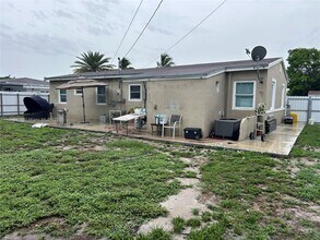 15701 NW 28th Ct in Opa Locka, FL - Building Photo - Building Photo