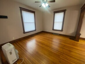 410 W 17th St in Davenport, IA - Building Photo - Building Photo