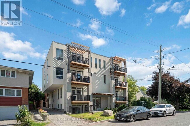 1308 Thames St in Ottawa, ON - Building Photo - Building Photo