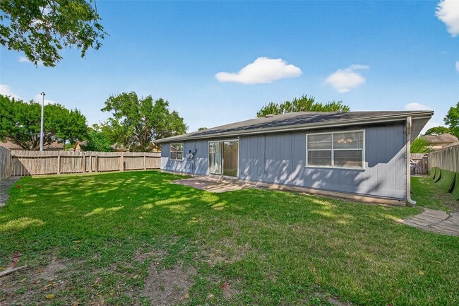 property at 10402 Gulfstream Ln