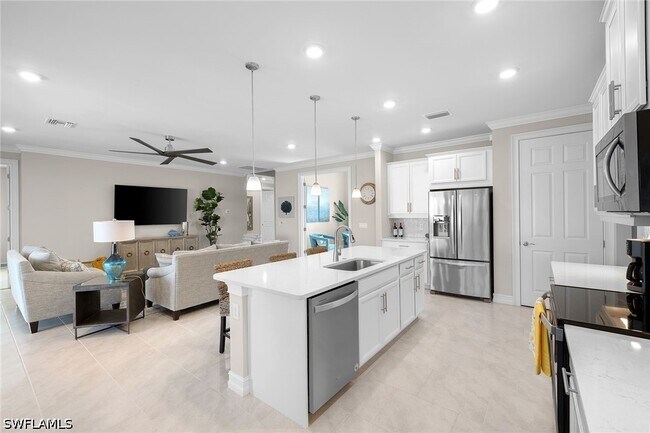 property at 18713 Lake Hammock Dr