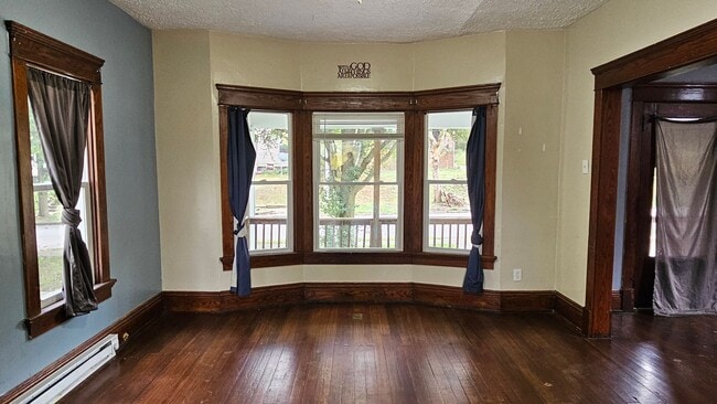 406 Sherman Pl in Mansfield, OH - Building Photo - Building Photo