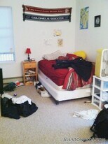 58 Mansfield St, Unit 2 in Boston, MA - Building Photo