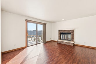 809 W Ridgeview Dr in Appleton, WI - Foto de edificio - Building Photo