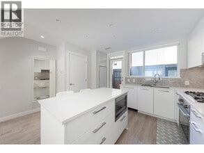 2728 Acadia Rd in Vancouver, BC - Building Photo - Building Photo