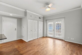 5675 Waterman Blvd in St. Louis, MO - Building Photo - Building Photo