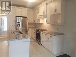 3124 Post Rd in Oakville, ON - Building Photo - Building Photo