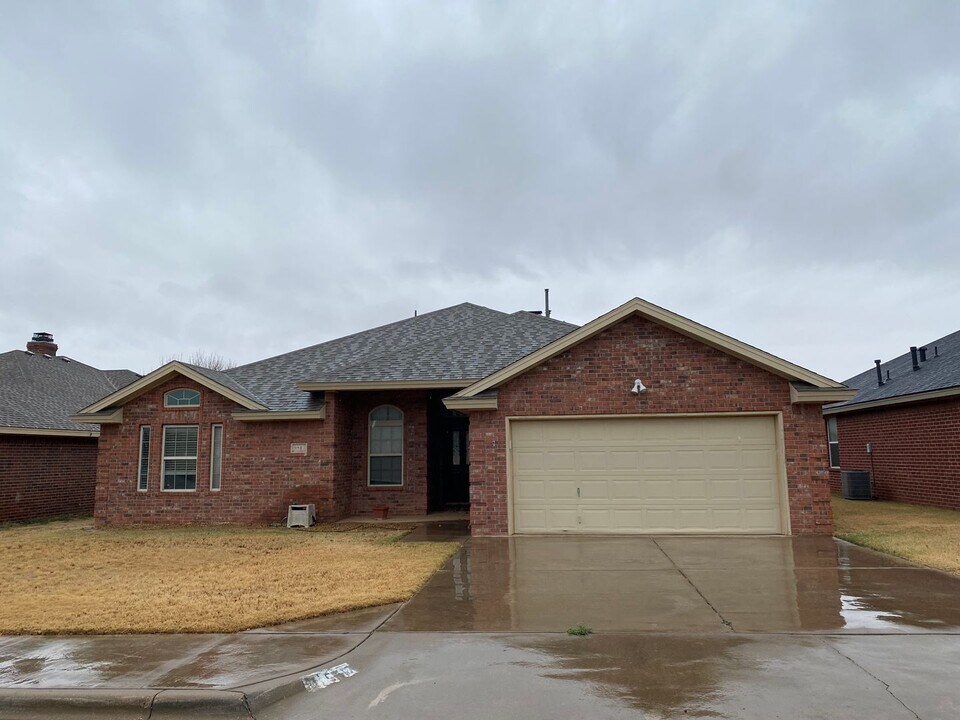 5517 101st Pl in Lubbock, TX - Building Photo