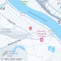 52 W School St in West Springfield, MA - Building Photo