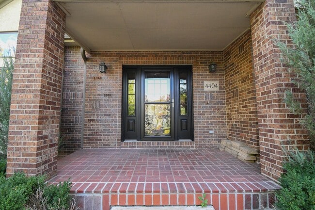 4404 S Yellowstone Ln in Sioux Falls, SD - Building Photo - Building Photo