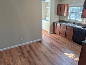 2510 Bernhurst Dr in Knoxville, TN - Building Photo - Building Photo