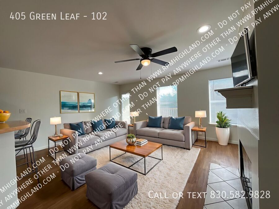 405 Green Leaf in Horseshoe Bay, TX - Building Photo