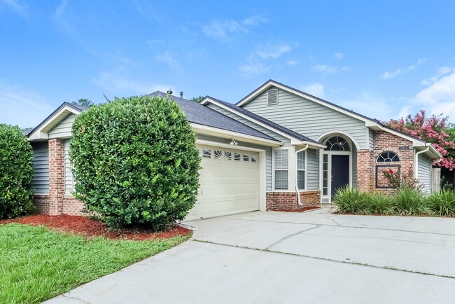 property at 11250 Hudderfield Cir S