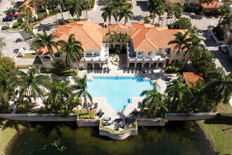 11037 Legacy Blvd in Palm Beach Gardens, FL - Building Photo - Building Photo