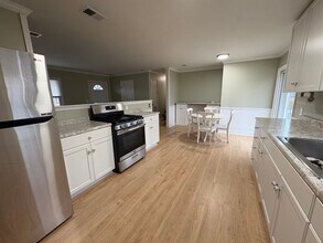 20 Twin Oaks Dr in Castle Hayne, NC - Building Photo - Building Photo