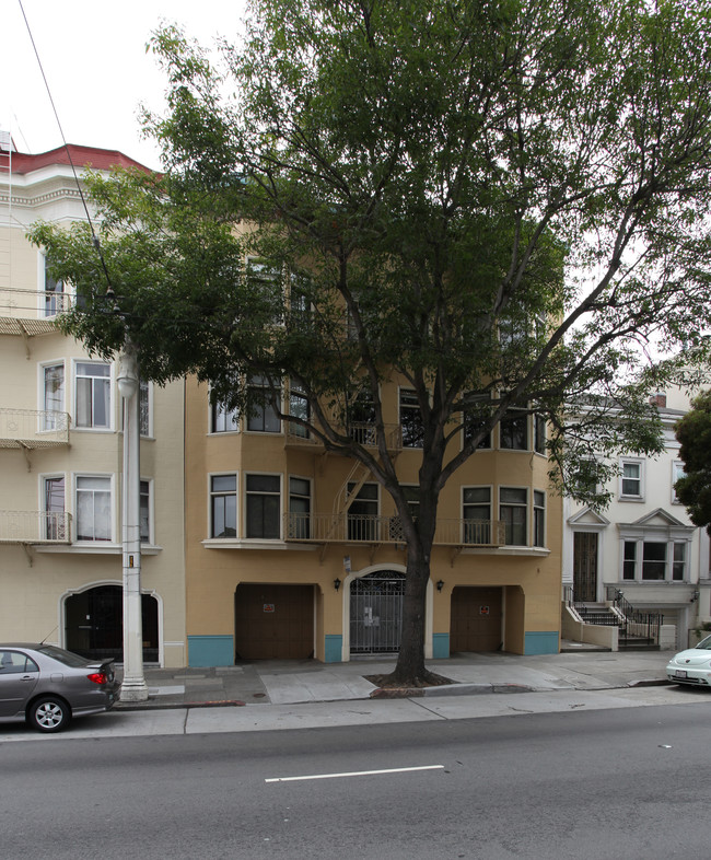 2945 Van Ness in San Francisco, CA - Building Photo - Building Photo