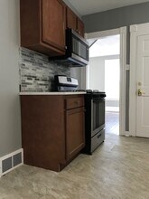 353 Poplar St in New Haven, CT - Building Photo - Building Photo