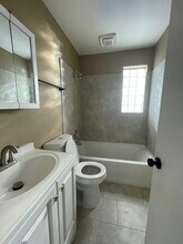 4273 Delridge Dr in Cincinnati, OH - Building Photo - Building Photo