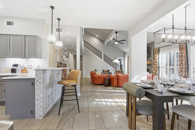 12511 Chapel Bell St in San Antonio, TX - Building Photo - Building Photo