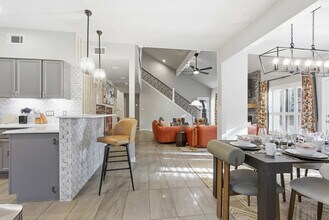 12511 Chapel Bell St in San Antonio, TX - Building Photo - Building Photo