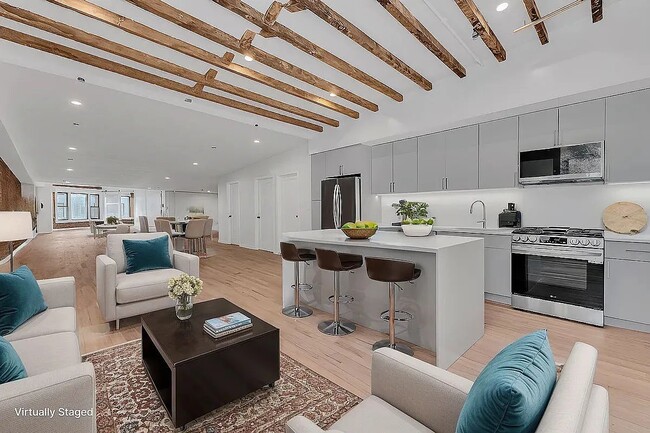 75 Bowery in New York, NY - Building Photo - Building Photo