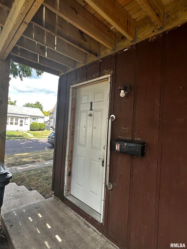 626 Market St in Pekin, IL - Building Photo - Building Photo