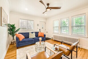 3807 France Ave S in Minneapolis, MN - Building Photo