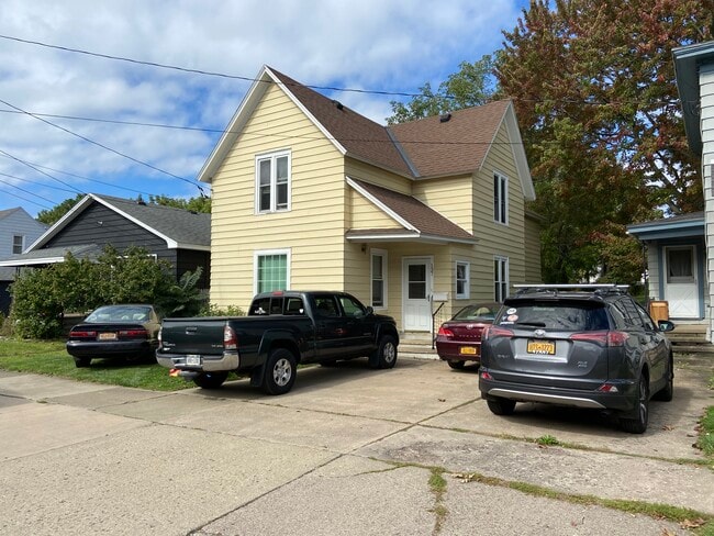 property at 137 W Mohawk St