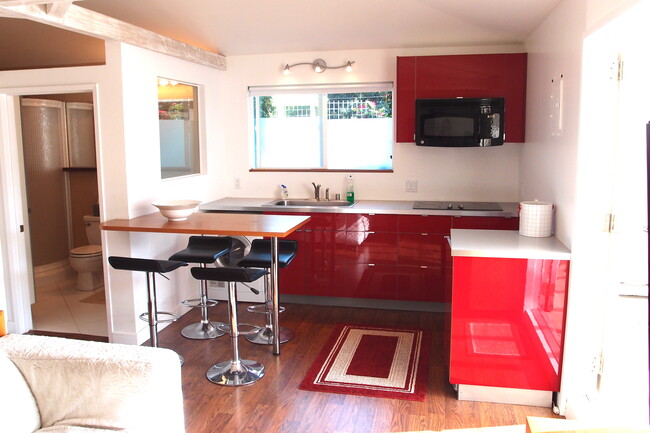 property at 279 E 20th St