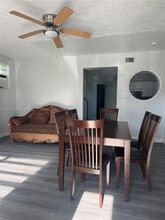 7802 NW 8th Ave in Miami, FL - Building Photo - Building Photo