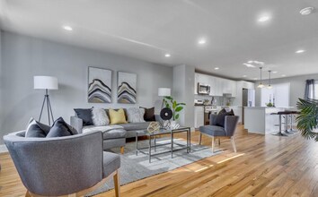 511 Parrish St in Philadelphia, PA - Building Photo - Building Photo