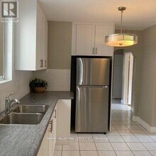 72 McGillivray Ave in Toronto, ON - Building Photo - Building Photo