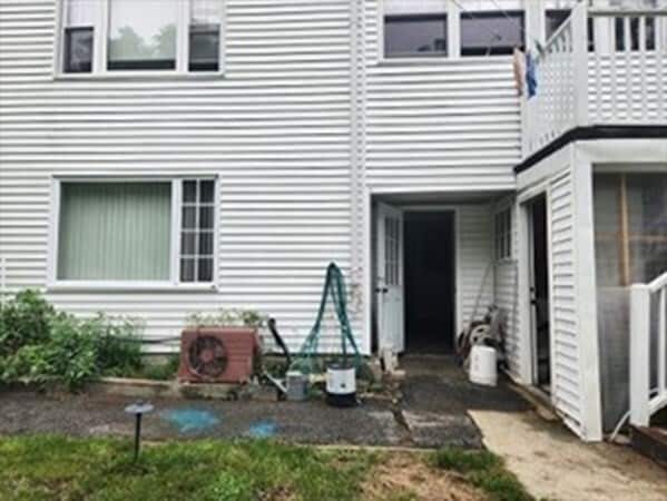 property at 20 Weld St