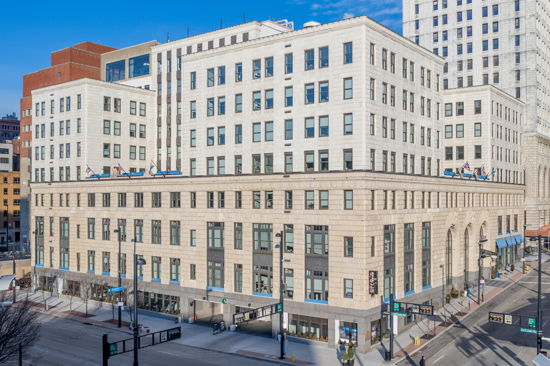 City Club Apartments- CBD Cincinnati in Cincinnati, OH - Foto de edificio