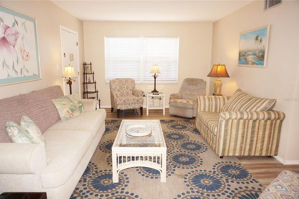 property at 4158 Tamiami Trl