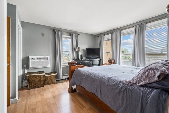 property at 71 Silver Lake Ave