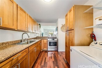 92-984-984 Panana St in Kapolei, HI - Building Photo - Building Photo