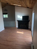 311 Racebrook Rd, Unit The Alfred Bldg. - 2nd Fl in Orange, CT - Building Photo