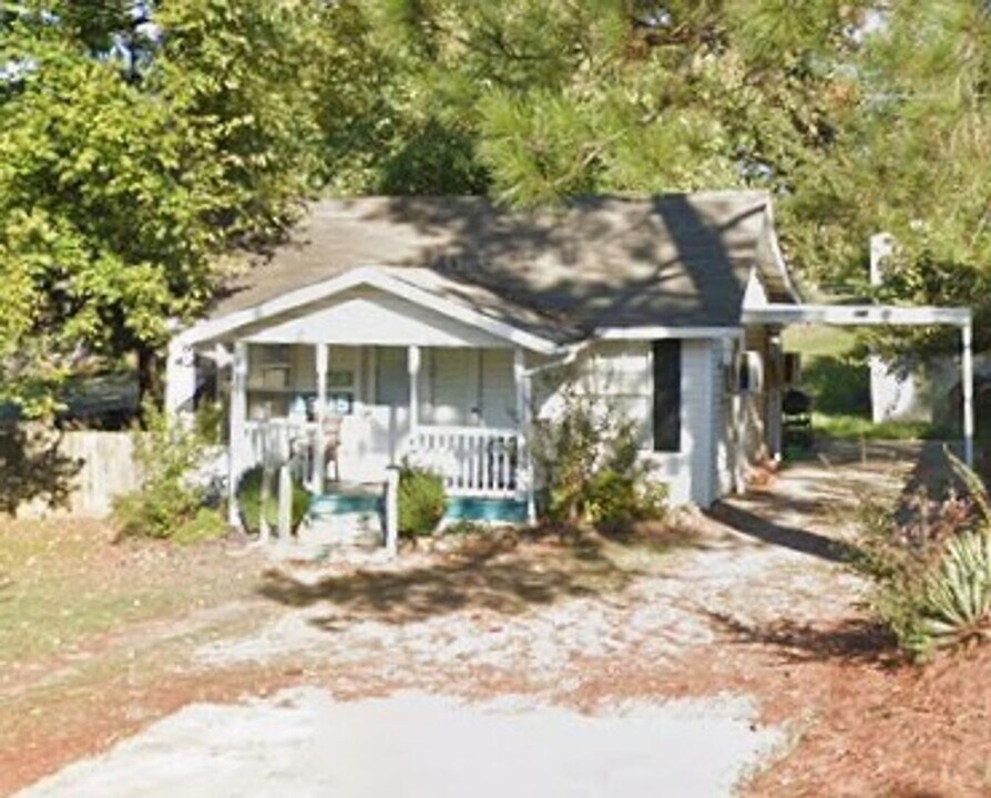 1605 S Greenwood Ave in Fort Smith, AR - Building Photo