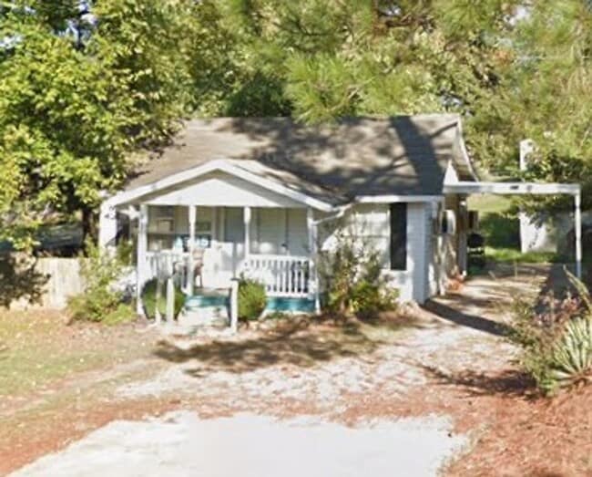 property at 1605 S Greenwood Ave