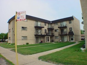 4634-4658 W 79th St in Chicago, IL - Building Photo - Building Photo