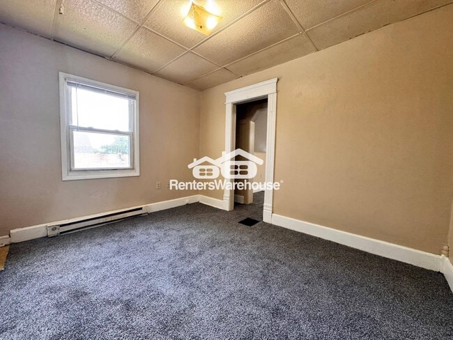 3419 1st St in Des Moines, IA - Foto de edificio - Building Photo