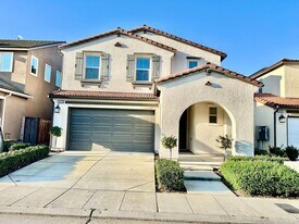 4422 Horizon Dr in Madera, CA - Building Photo