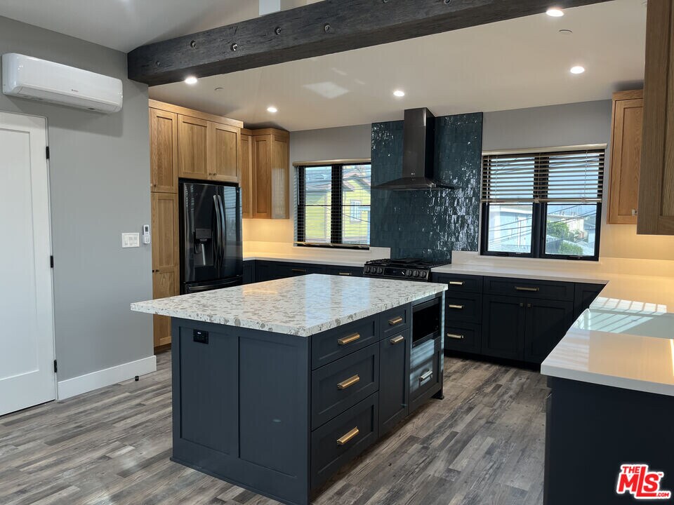2519 Curtis Ave in Redondo Beach, CA - Building Photo