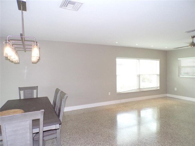 2195 Gulfview Rd in Punta Gorda, FL - Building Photo - Building Photo