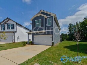 6144 Taramore Ln NW in Huntsville, AL - Foto de edificio - Building Photo