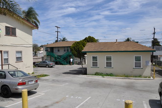 4165-4175 Euclid Ave in San Diego, CA - Building Photo - Building Photo